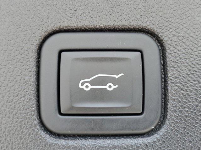used 2024 Chevrolet Equinox car, priced at $24,990