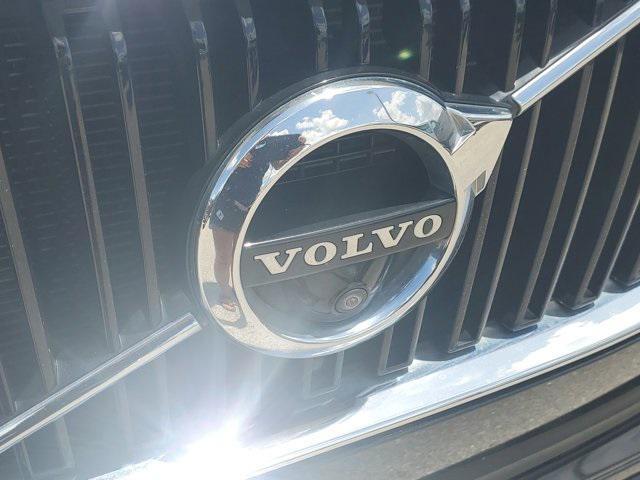 used 2017 Volvo XC90 car, priced at $18,990