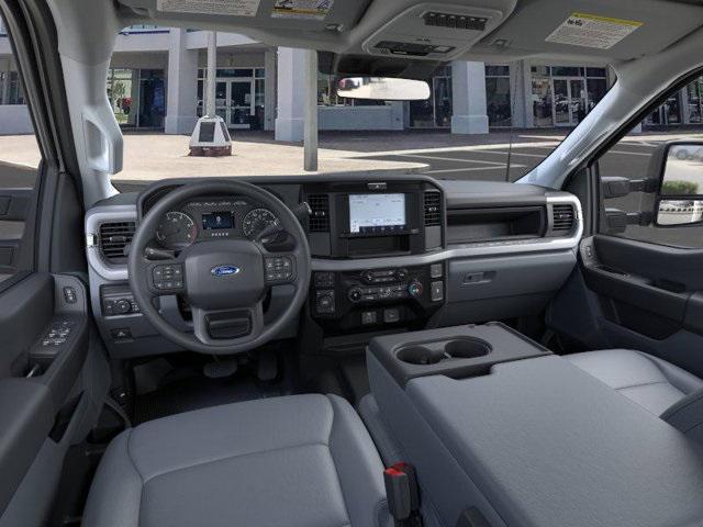 new 2025 Ford F-450 car