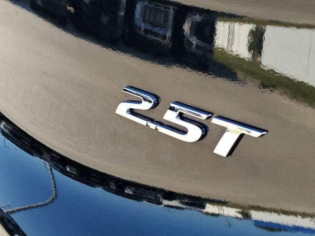 used 2022 Hyundai Santa Fe car, priced at $27,980