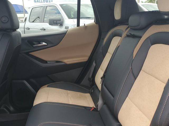 used 2025 Chevrolet Equinox car, priced at $30,990