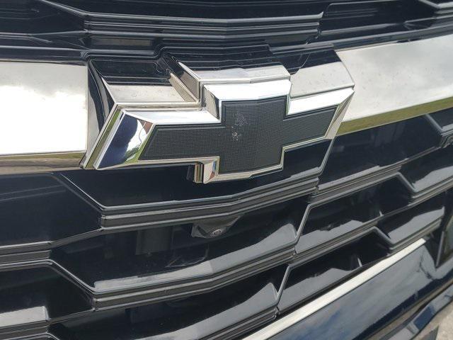 used 2025 Chevrolet Equinox car, priced at $30,990