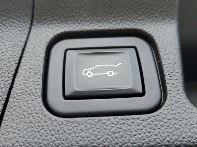 used 2023 GMC Acadia car, priced at $35,990