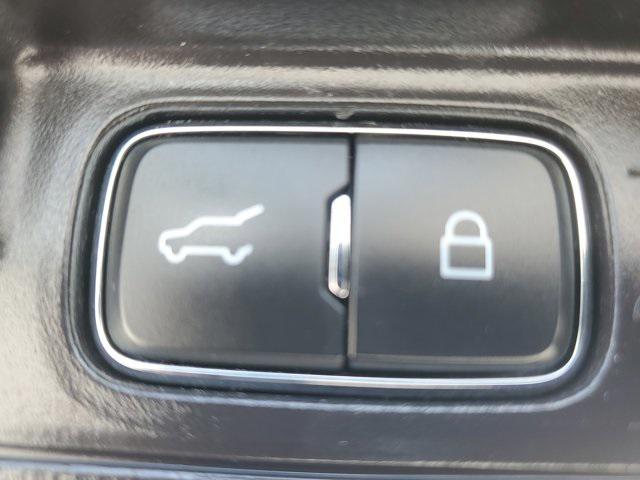 used 2022 Ford Explorer car, priced at $34,990