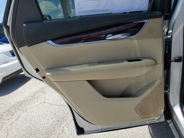 used 2018 Cadillac XT5 car, priced at $19,990