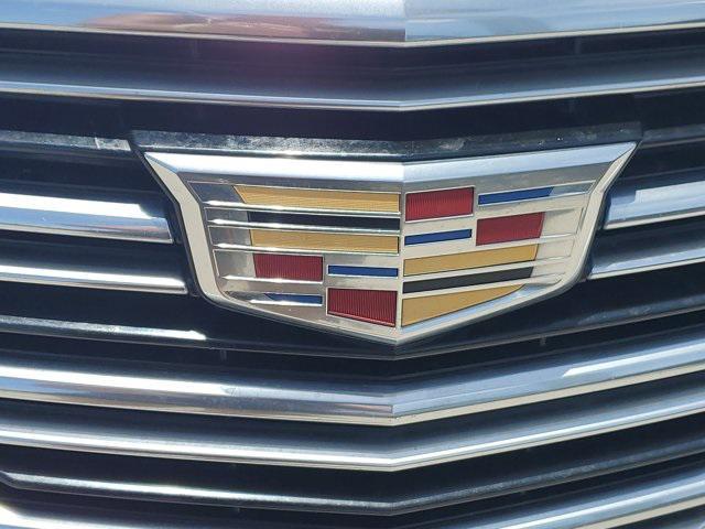 used 2018 Cadillac XT5 car, priced at $19,990