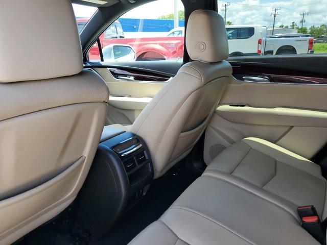 used 2018 Cadillac XT5 car, priced at $19,990