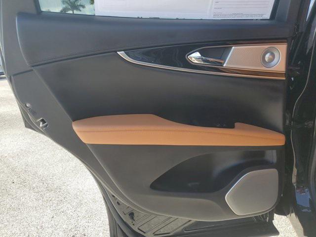 used 2022 Lincoln Nautilus car, priced at $42,498