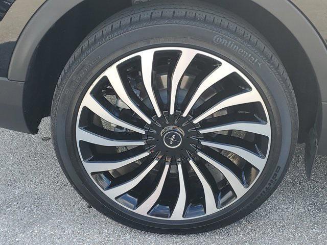 used 2022 Lincoln Nautilus car, priced at $42,498