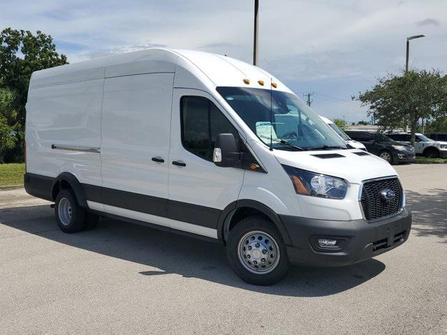 new 2024 Ford Transit-350 car