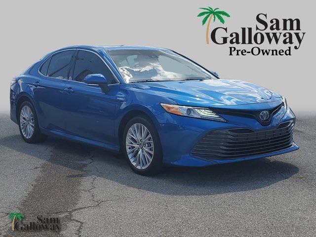 used 2020 Toyota Camry Hybrid car, priced at $23,990