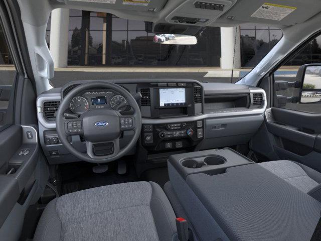 new 2024 Ford F-250 car, priced at $48,305