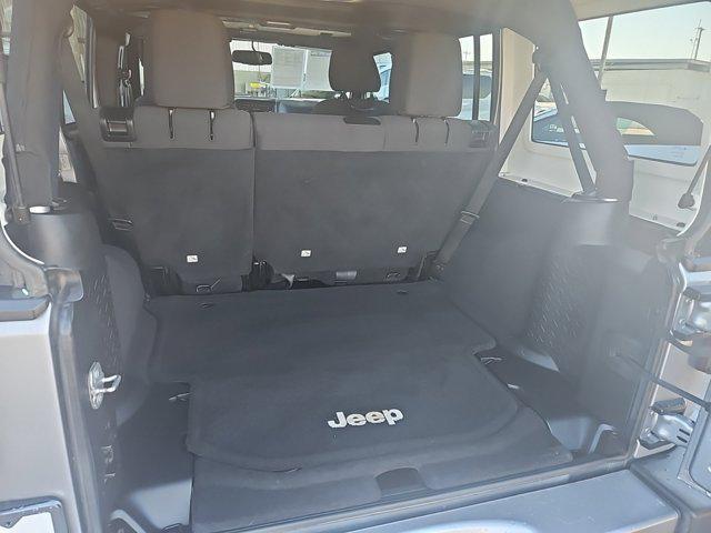 used 2014 Jeep Wrangler Unlimited car, priced at $21,625