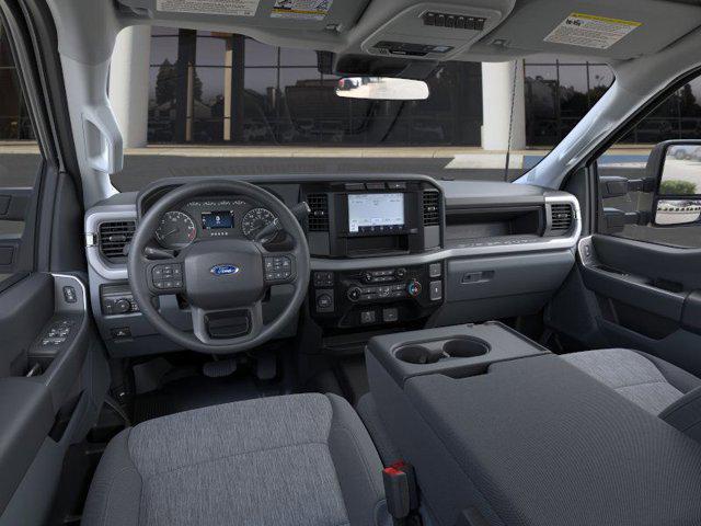 new 2024 Ford F-250 car, priced at $51,140