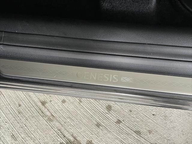 new 2025 Genesis GV80 car, priced at $73,143