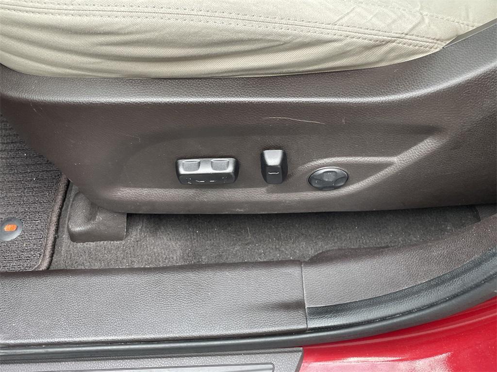 used 2014 Hyundai Santa Fe Sport car, priced at $9,788