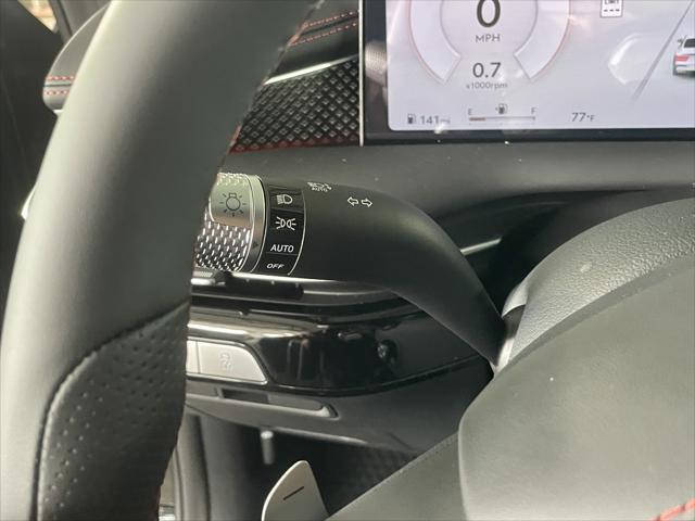 new 2025 Genesis G80 car, priced at $75,284