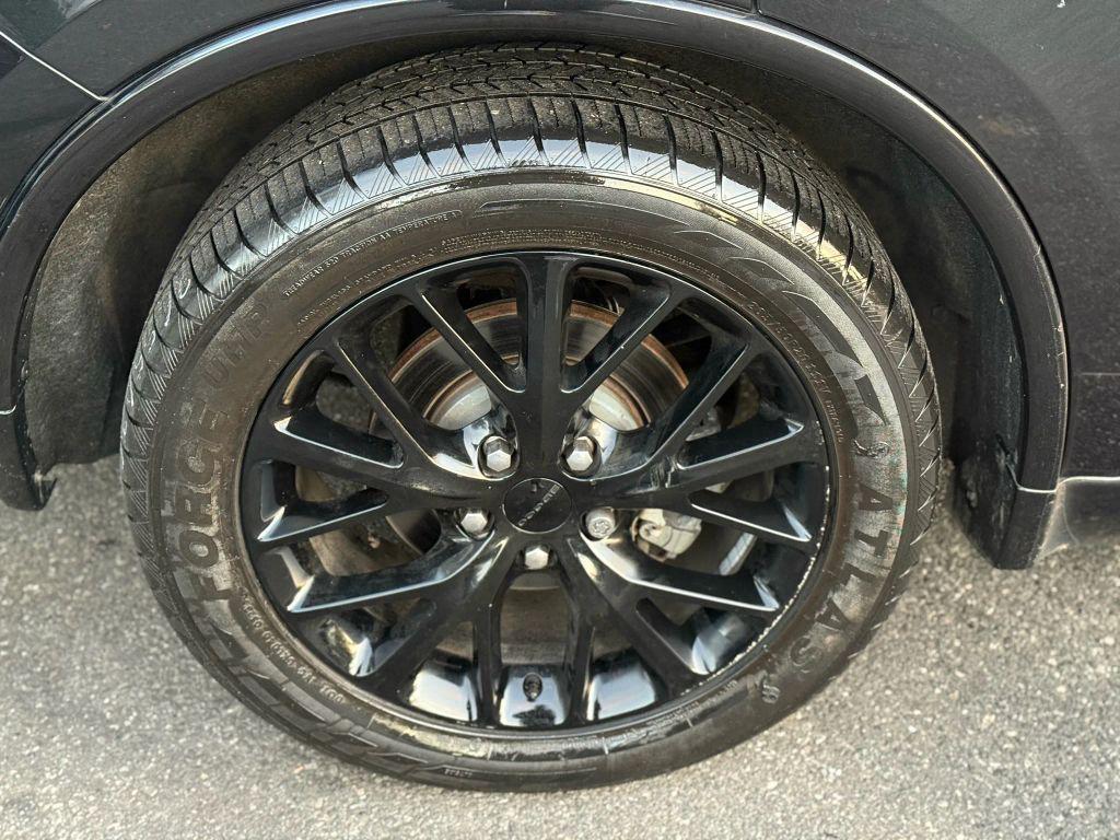 used 2015 Dodge Durango car, priced at $9,496