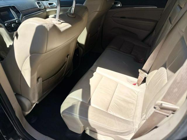 used 2015 Jeep Grand Cherokee car, priced at $11,496