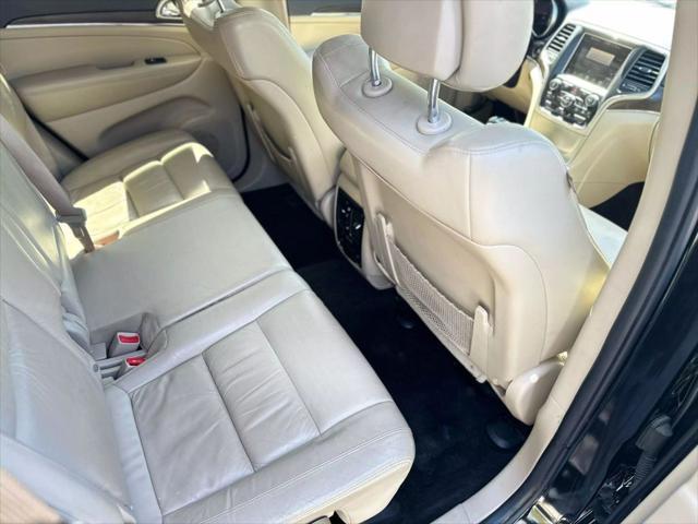 used 2015 Jeep Grand Cherokee car, priced at $11,496