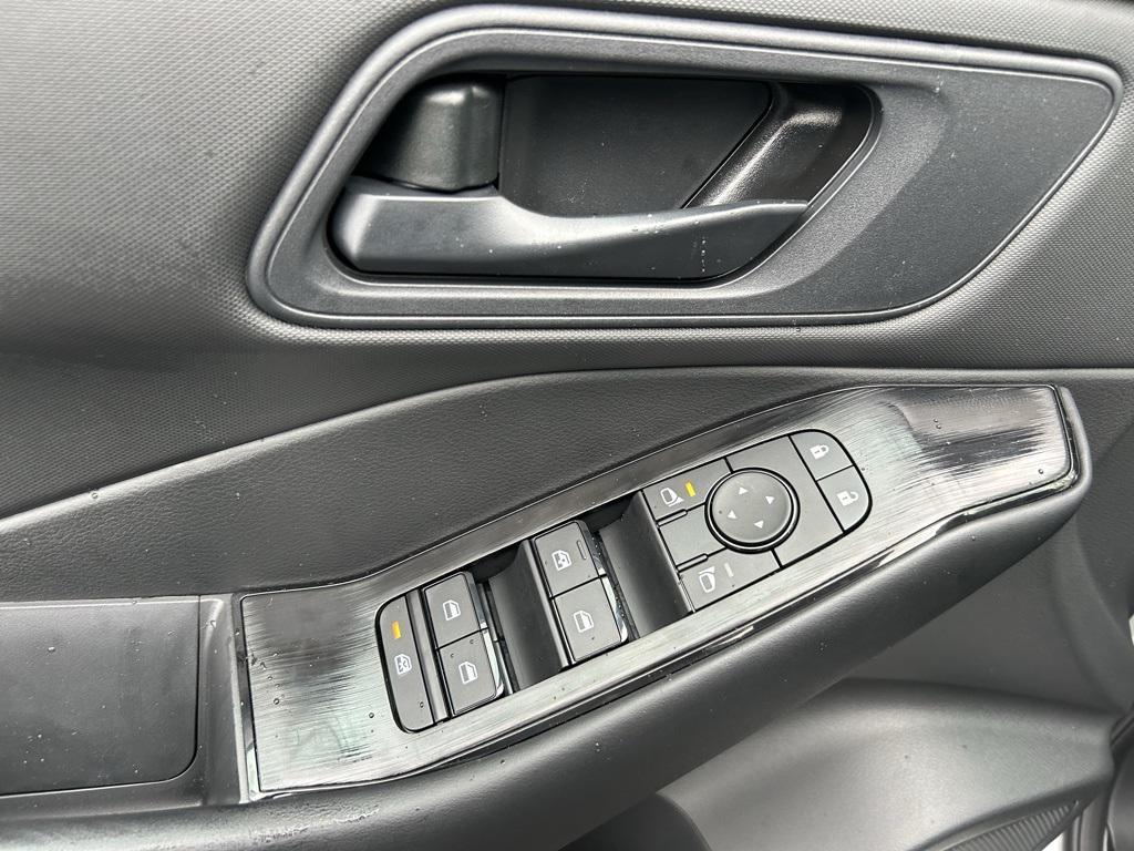 new 2025 Nissan Rogue car, priced at $29,644