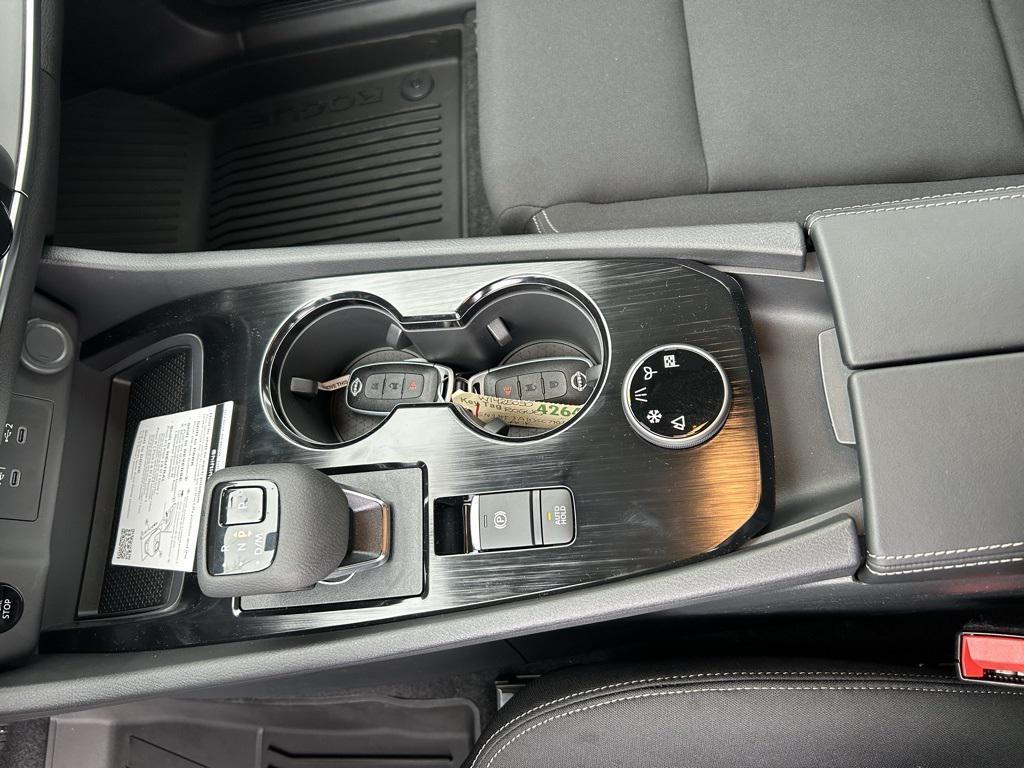 new 2025 Nissan Rogue car, priced at $29,722