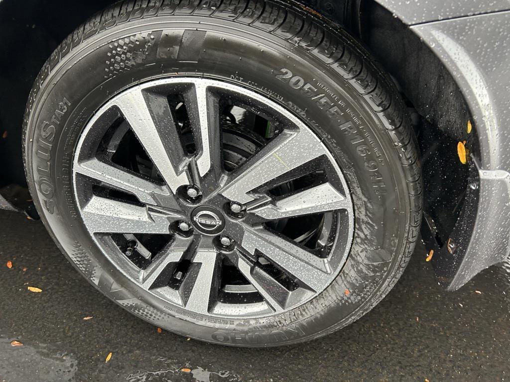 new 2025 Nissan Versa car, priced at $20,674