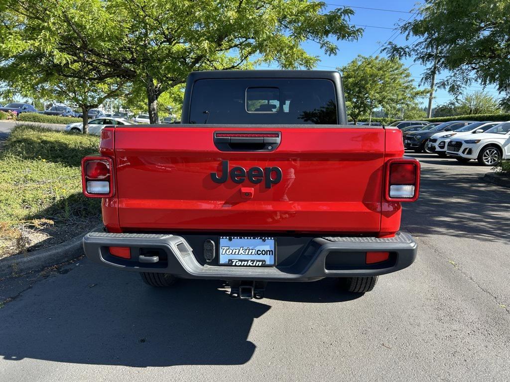 used 2023 Jeep Gladiator car, priced at $27,499