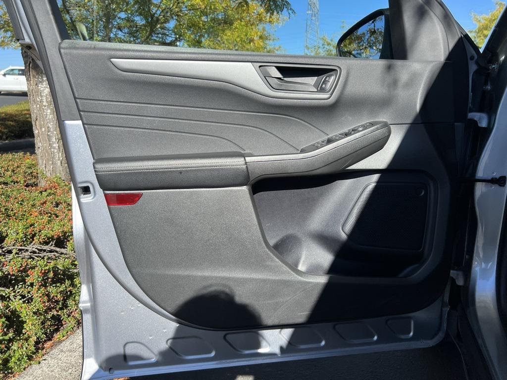 used 2024 Ford Escape car, priced at $21,894