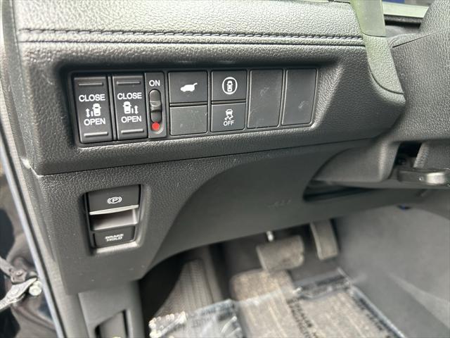 used 2023 Honda Odyssey car, priced at $35,500