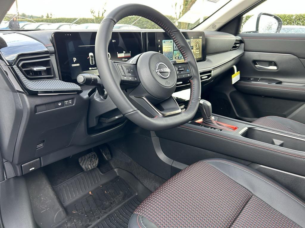 new 2025 Nissan Kicks car, priced at $32,081