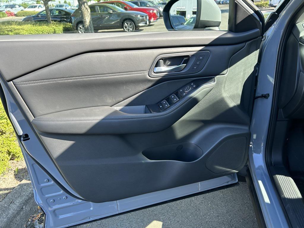 used 2024 Nissan Rogue car, priced at $33,155