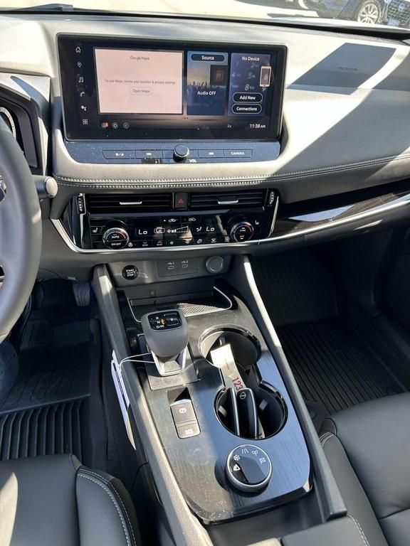 used 2024 Nissan Rogue car, priced at $33,155