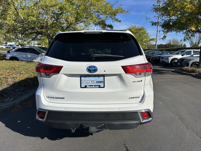 used 2019 Toyota Highlander Hybrid car, priced at $34,342