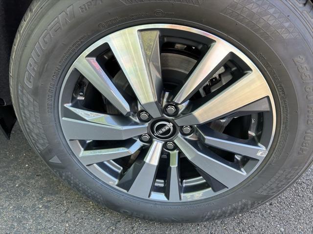 new 2025 Nissan Pathfinder car, priced at $46,565