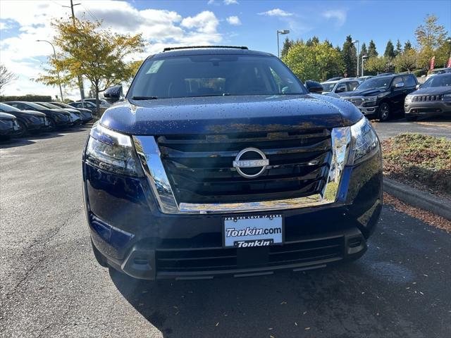 new 2024 Nissan Pathfinder car, priced at $43,800