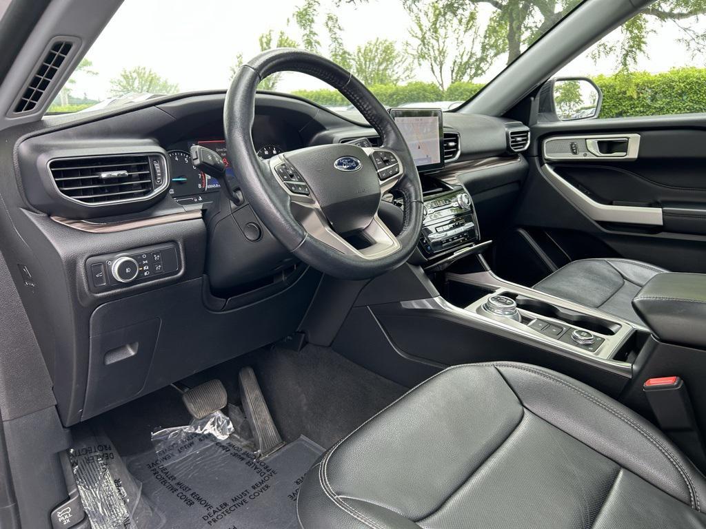 used 2022 Ford Explorer car, priced at $29,000