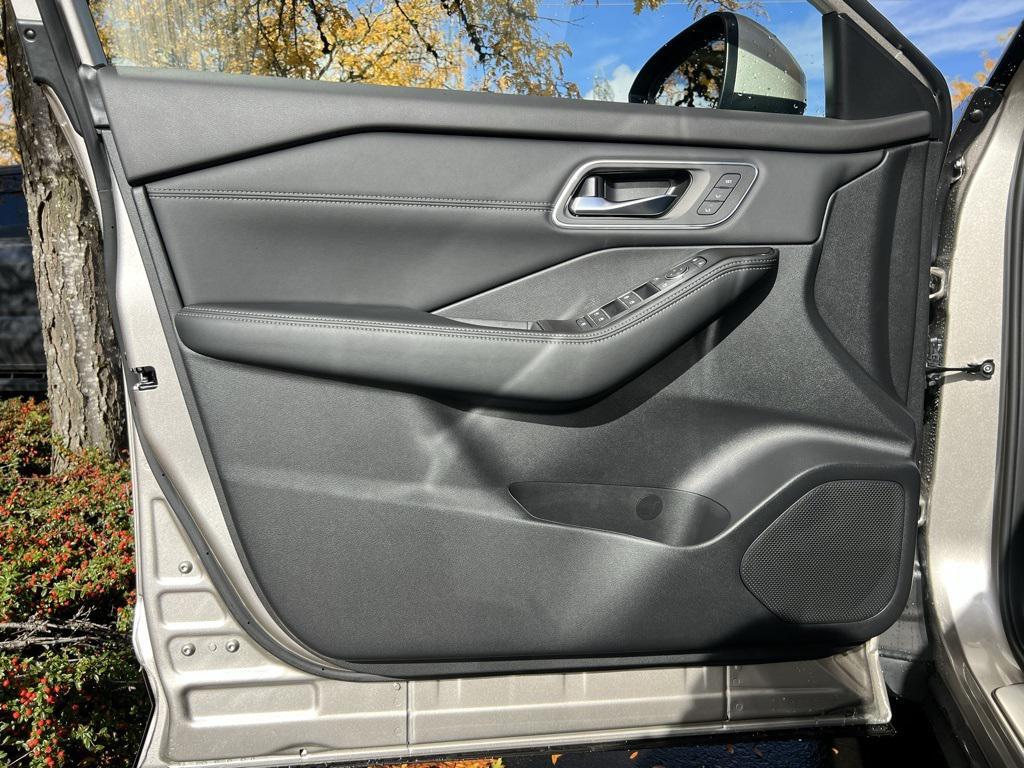 new 2026 Nissan Rogue car, priced at $39,202