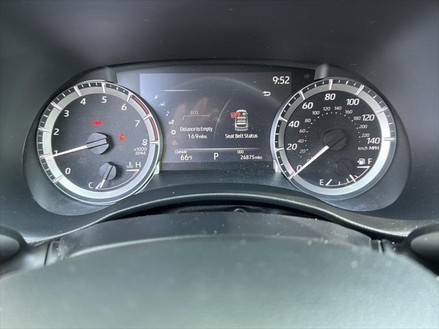 used 2023 Toyota Highlander car, priced at $35,998