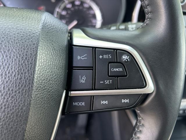 used 2023 Toyota Highlander car, priced at $35,998