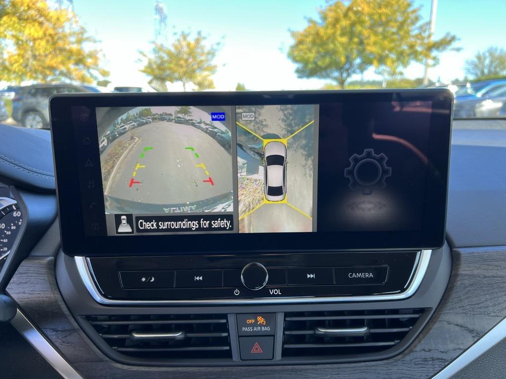 new 2025 Nissan Altima car, priced at $33,739