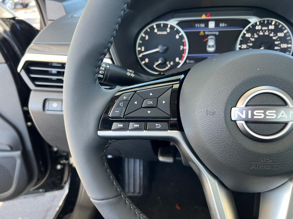 new 2025 Nissan Altima car, priced at $33,739
