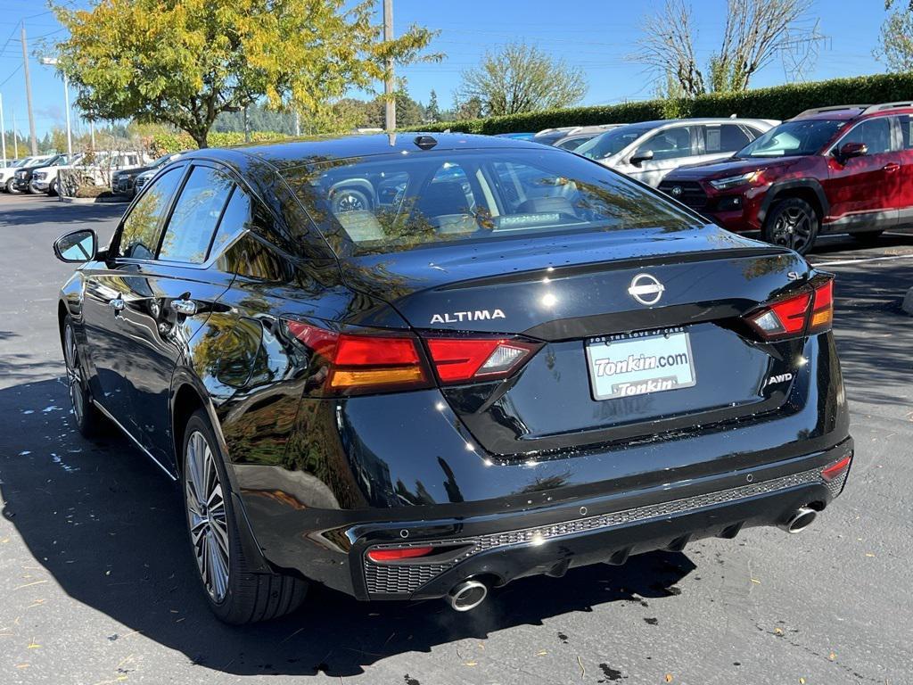 new 2025 Nissan Altima car, priced at $33,739