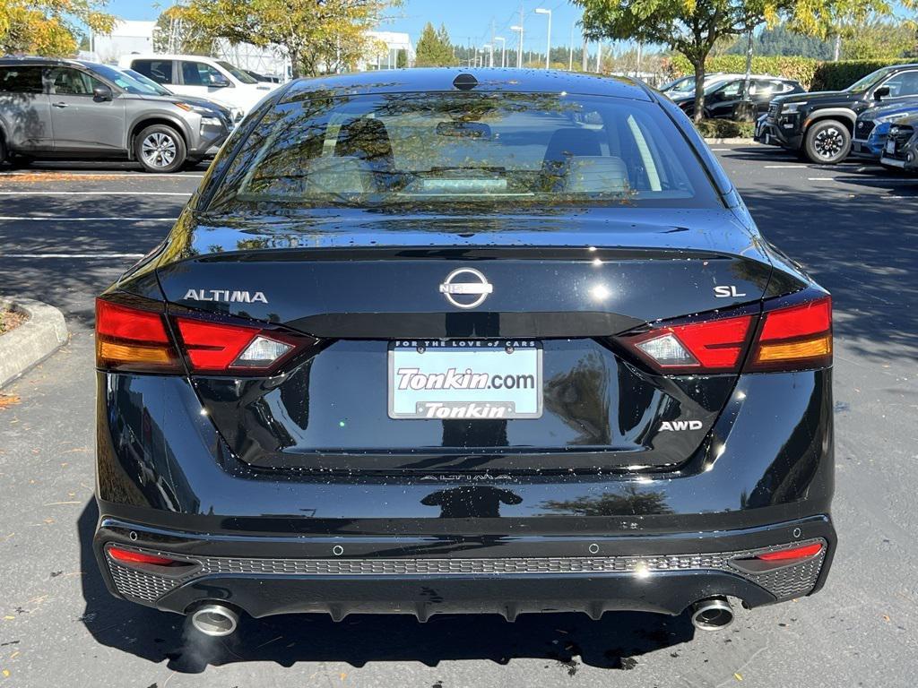 new 2025 Nissan Altima car, priced at $33,739