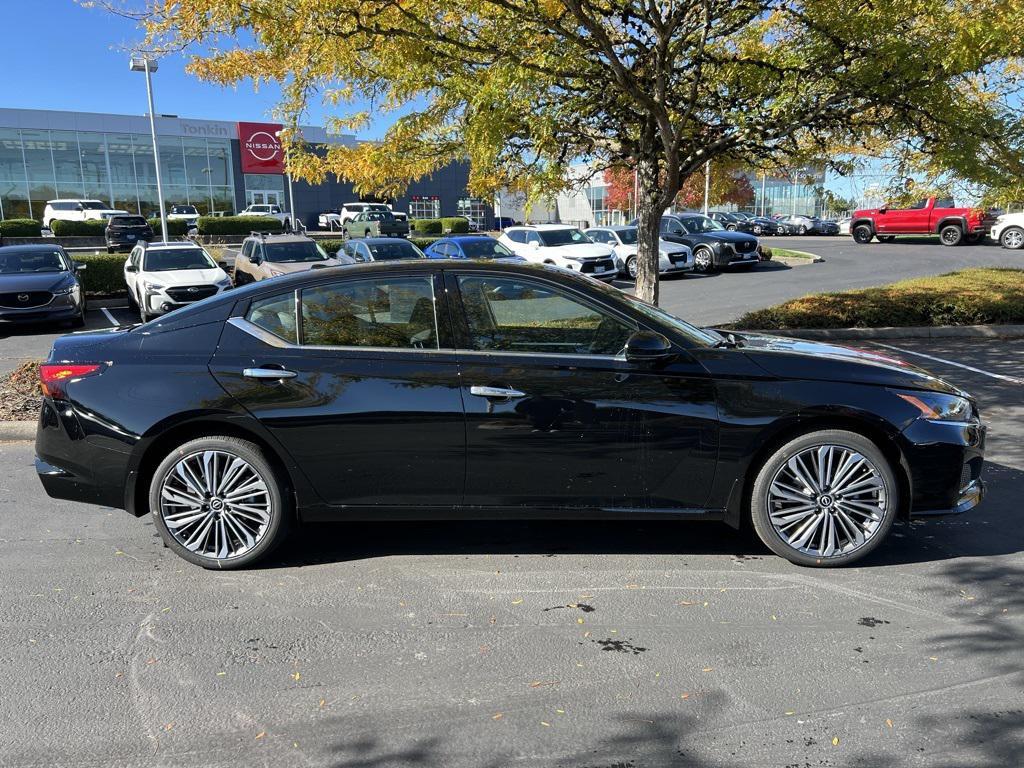 new 2025 Nissan Altima car, priced at $33,739