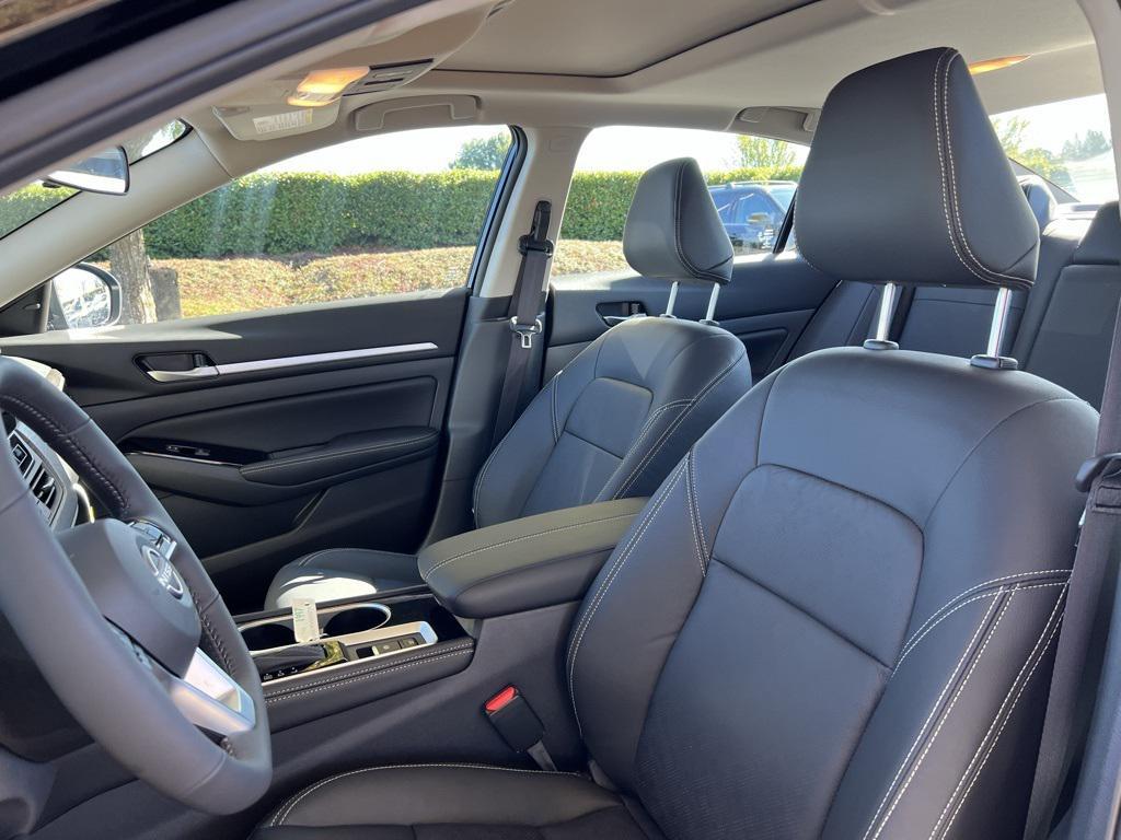 new 2025 Nissan Altima car, priced at $33,739