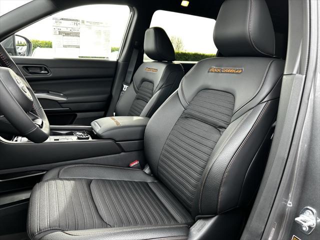 new 2025 Nissan Pathfinder car, priced at $43,319