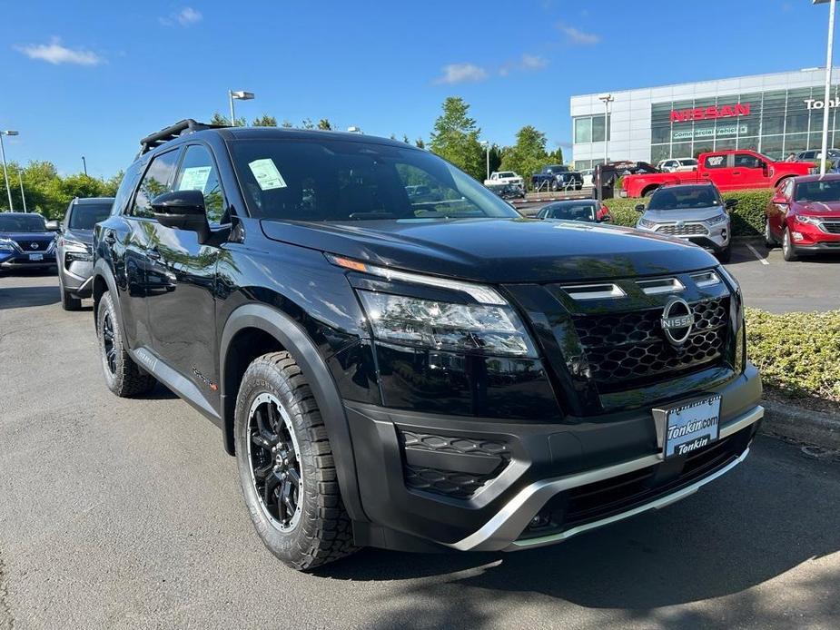 new 2024 Nissan Pathfinder car, priced at $45,970