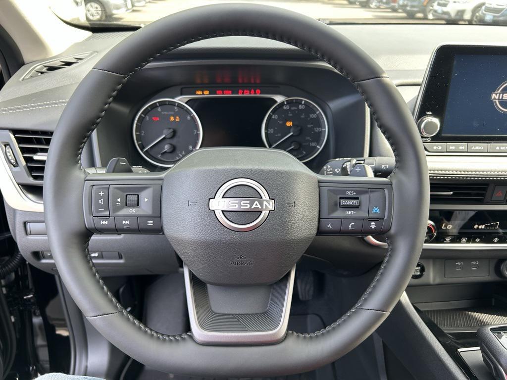 new 2025 Nissan Rogue car, priced at $32,028