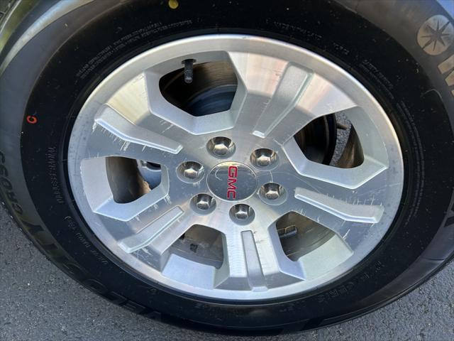 used 2017 GMC Sierra 1500 car, priced at $23,684
